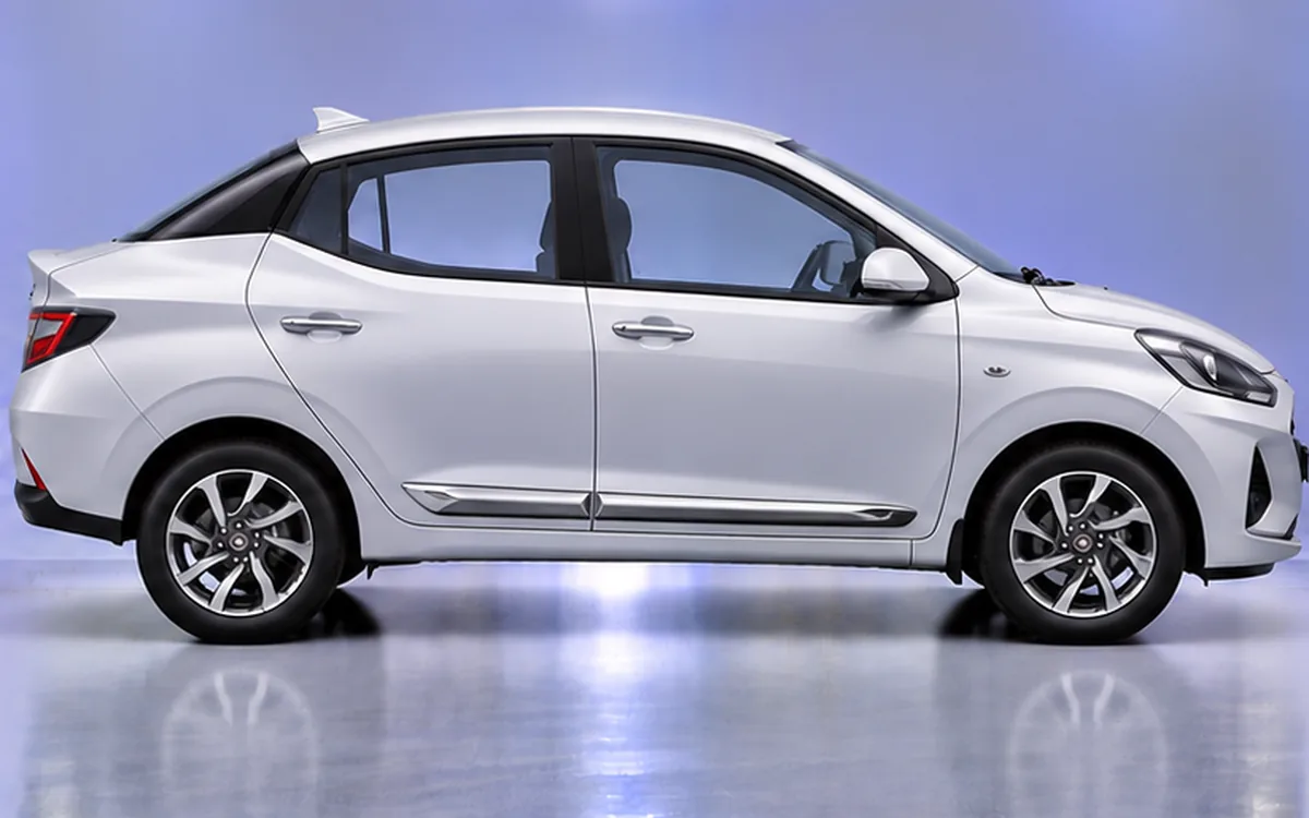 Hyundai Aura with Full Chrome beading fitted