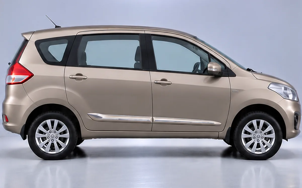 Maruti Suzuki Ertiga with 2012–2018 · Full Chrome beading fitted