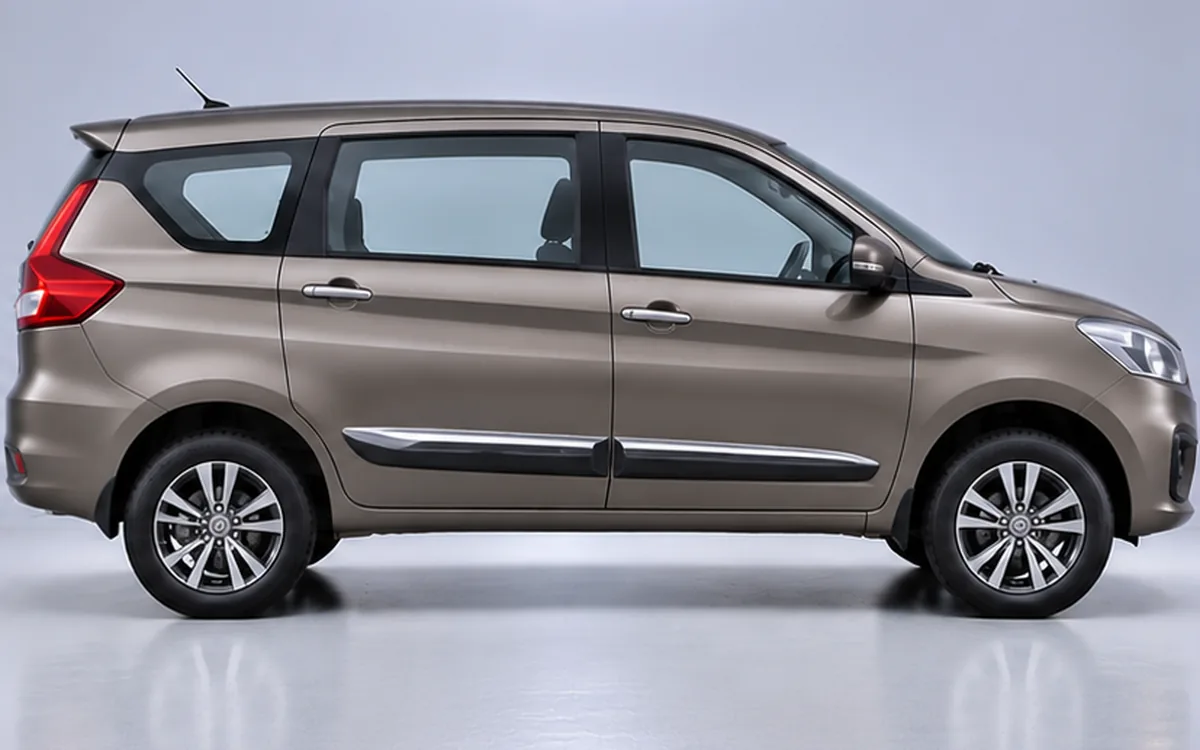 Maruti Suzuki Ertiga with 2018 on · Half Chrome · Type 3 beading fitted