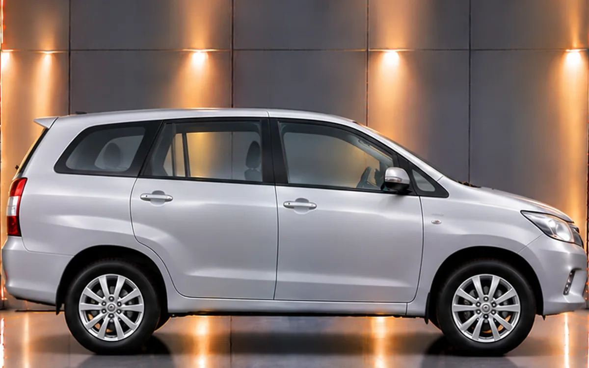 Toyota Innova before fitting