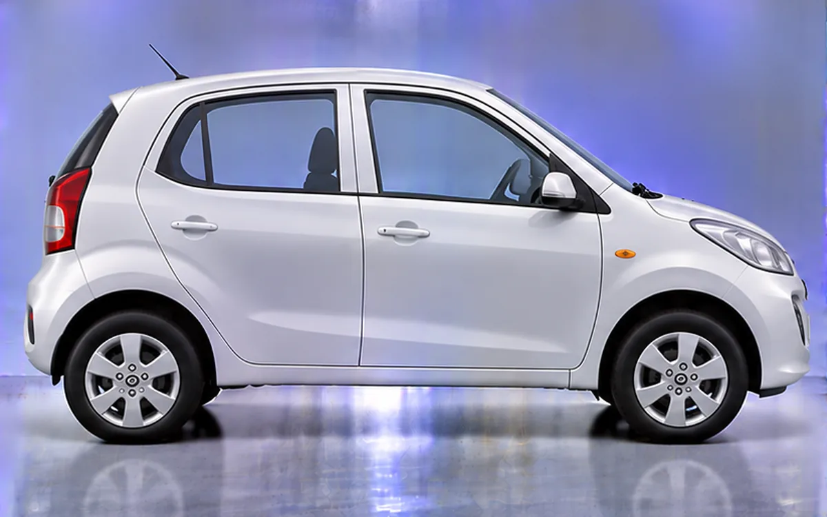 Hyundai Santro before fitting