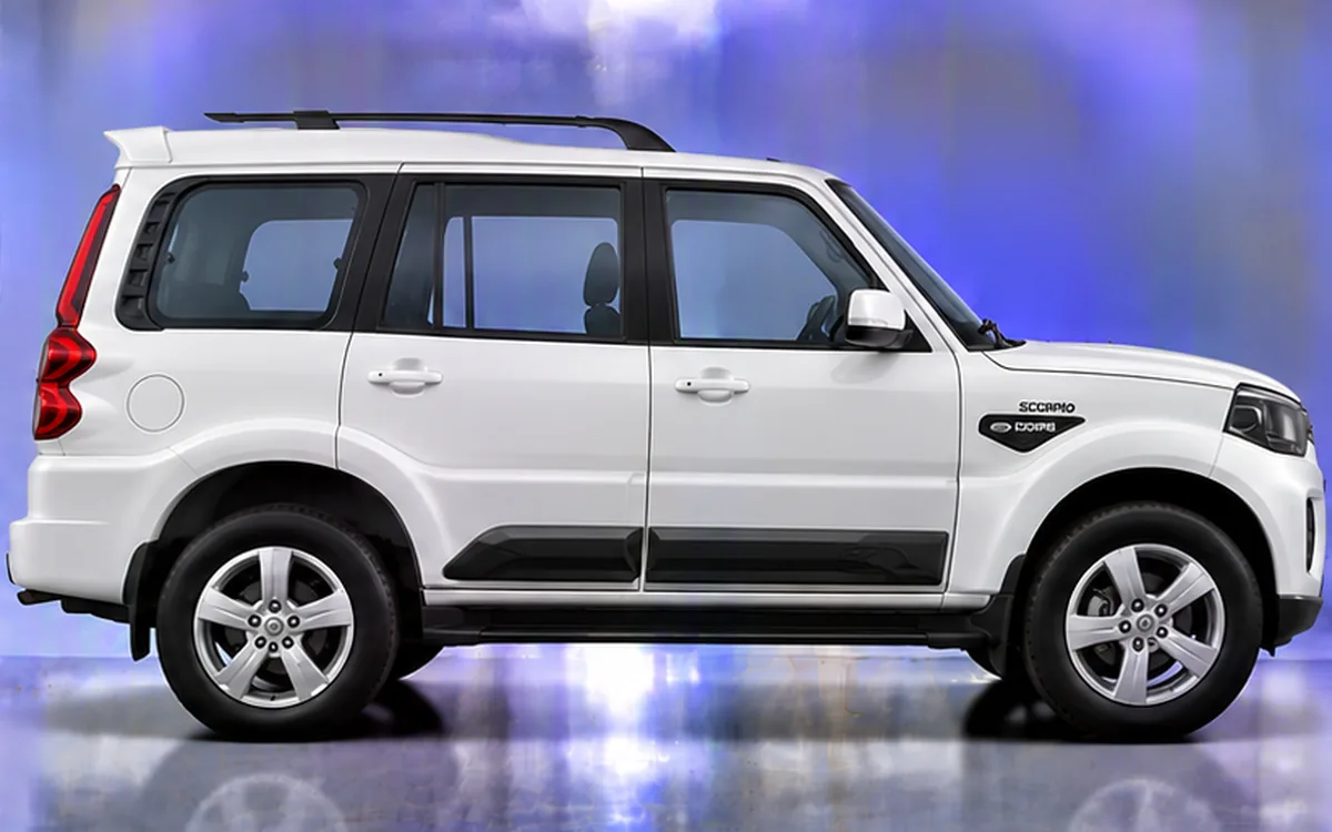 Mahindra Scorpio-N / Classic with side beading fitted